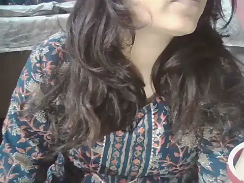 Hot-shanvi online show from November 1, 2025, 7:57 am