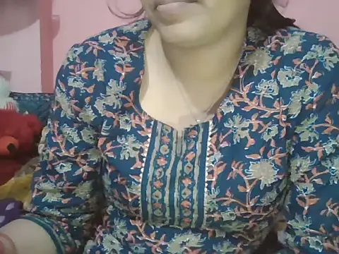 Hot-shanvi online show from December 1, 2025, 11:44 am