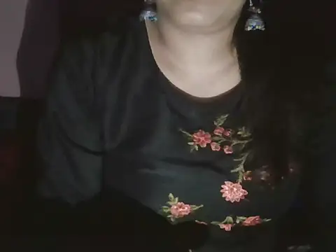 Snapshot of Hot-shanvi chatting on May 21, 2026, 5:10 pm Hot-shanvi online show from May 21, 2026, 5:10 pm