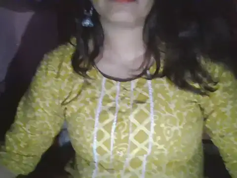 Snapshot of Hot-shanvi chatting on April 18, 2026, 5:37 pm Hot-shanvi online show from April 18, 2026, 5:37 pm