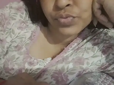 Snapshot of Hot-shanvi chatting on April 24, 2026, 11:23 am Hot-shanvi online show from April 24, 2026, 11:23 am