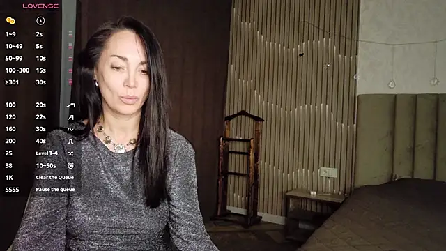 Monica Weiss online show from April 25, 2026, 6:16 pm