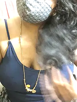 Snapshot of Rathi22 chatting on November 8, 2025, 2:42 pm Rathi22 online show from November 8, 2025, 2:42 pm