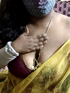 Snapshot of Rathi22 chatting on November 15, 2025, 2:54 pm Rathi22 online show from November 15, 2025, 2:54 pm