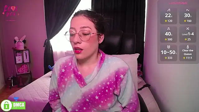Snapshot of Qadesh_Boix chatting on September 14, 2025, 7:03 pm Qadesh Boix online show from September 14, 2025, 7:03 pm