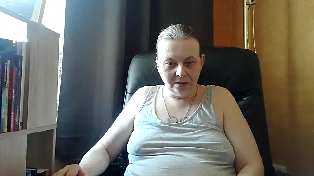 Sweet Phoenix online show from March 22, 2025, 3:42 pm