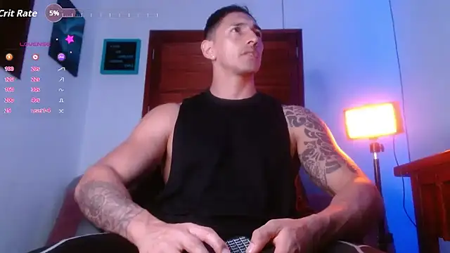 Snapshot of Joylopez_fit chatting on October 27, 2025, 1:23 pm Joylopez fit online show from October 27, 2025, 1:23 pm