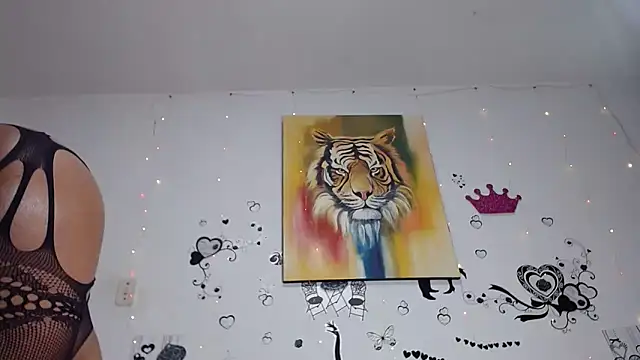 Snapshot of katysweet20 chatting on February 6, 2026, 3:35 am katysweet20 online show from February 6, 2026, 3:35 am