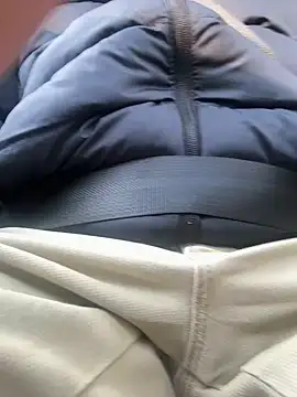 skyisthelimit12 online show from January 8, 2025, 4:02 am