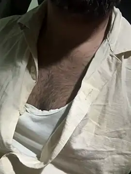 skyisthelimit12 online show from March 19, 2025, 4:45 pm