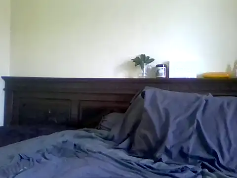 Snapshot of ImhornyVal chatting on October 8, 2025, 3:30 am ImhornyVal online show from October 8, 2025, 3:30 am