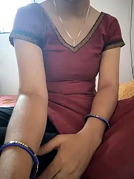 lovelygirl4567 online show from April 14, 2026, 6:07 am