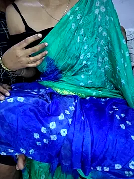 Snapshot of lovelygirl4567 chatting on February 5, 2026, 5:42 pm lovelygirl4567 online show from February 5, 2026, 5:42 pm