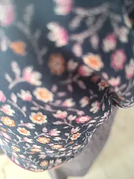 Snapshot of lovelygirl4567 chatting on February 23, 2026, 4:36 am lovelygirl4567 online show from February 23, 2026, 4:36 am