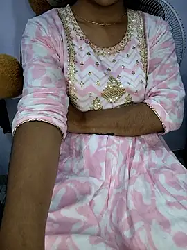 Snapshot of lovelygirl4567 chatting on November 7, 2025, 5:17 pm lovelygirl4567 online show from November 7, 2025, 5:17 pm