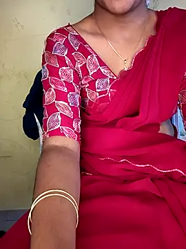 Snapshot of lovelygirl4567 chatting on October 25, 2025, 6:12 am lovelygirl4567 online show from October 25, 2025, 6:12 am