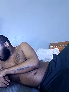 Snapshot of Caliclysm chatting on November 30, 2025, 11:00 am Caliclysm online show from November 30, 2025, 11:00 am