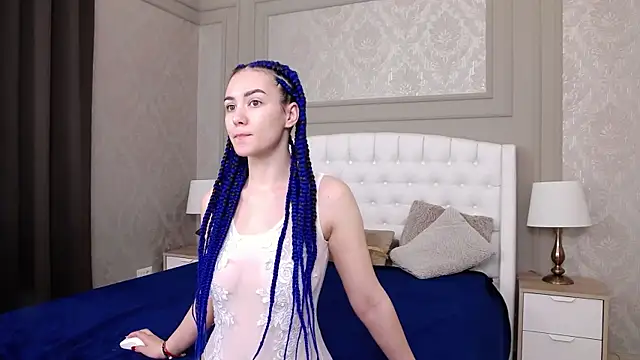 Snapshot of Little__Iris chatting on March 18, 2025, 4:29 am Little Iris online show from March 18, 2025, 4:29 am