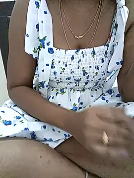 Snapshot of Tamil_Vishalini chatting on July 29, 2026, 4:44 am Tamil Vishalini online show from July 29, 2026, 4:44 am