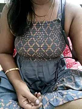 Snapshot of Tamil_Vishalini chatting on January 12, 2026, 4:30 am Tamil Vishalini online show from January 12, 2026, 4:30 am