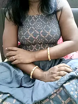 Snapshot of Tamil_Vishalini chatting on January 11, 2026, 4:25 pm Tamil Vishalini online show from January 11, 2026, 4:25 pm