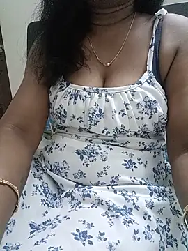Snapshot of Tamil_Vishalini chatting on June 11, 2026, 9:39 am Tamil Vishalini online show from June 11, 2026, 9:39 am