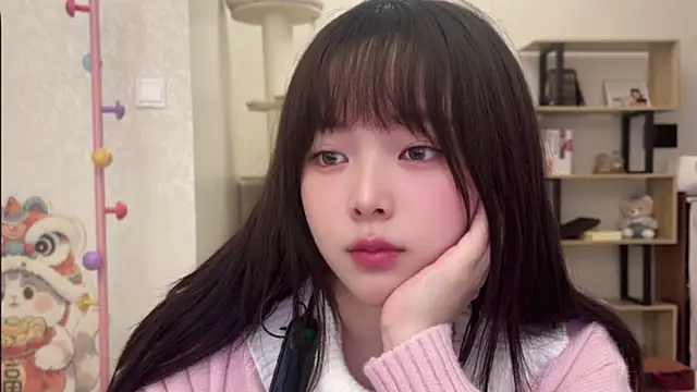 Chenjing0 online show from November 13, 2025, 3:21 am