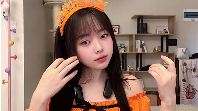 Chenjing0 online show from October 26, 2025, 2:56 am