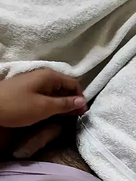 Snapshot of dreamers_dick chatting on January 7, 2025, 8:10 pm dreamers dick online show from January 7, 2025, 8:10 pm