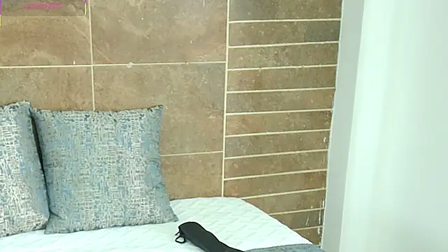 kata james online show from November 26, 2025, 2:28 pm