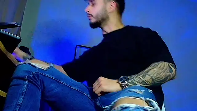 XanderCage99 online show from February 25, 2026, 12:11 am