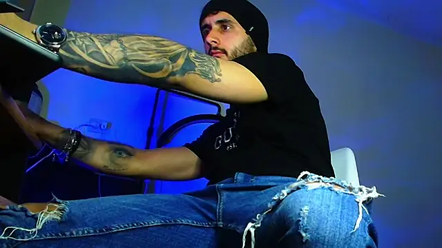 XanderCage99 online show from April 9, 2026, 8:15 pm