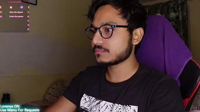 Snapshot of fuckkboy101 chatting on May 8, 2026, 4:05 am fuckkboy101 online show from May 8, 2026, 4:05 am
