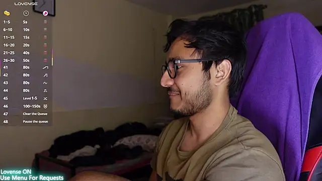 fuckkboy101 online show from January 7, 2026, 5:51 pm