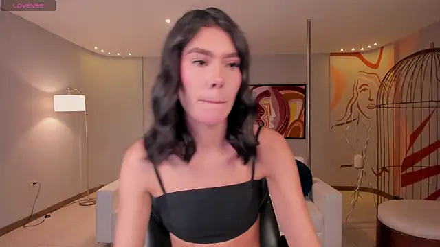 NiaSalvatore online show from March 20, 2026, 2:34 am