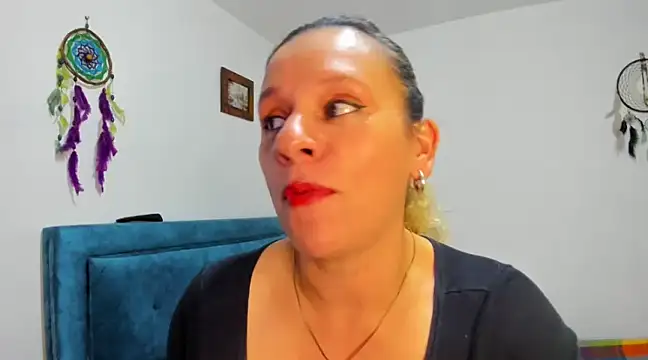Snapshot of sofi_saliva2511 chatting on February 24, 2025, 6:15 pm sofi saliva2511 online show from February 24, 2025, 6:15 pm