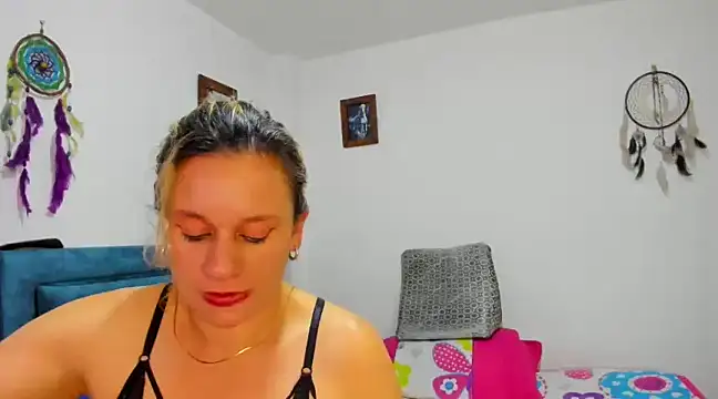 Snapshot of sofi_saliva2511 chatting on March 6, 2025, 6:16 pm sofi saliva2511 online show from March 6, 2025, 6:16 pm