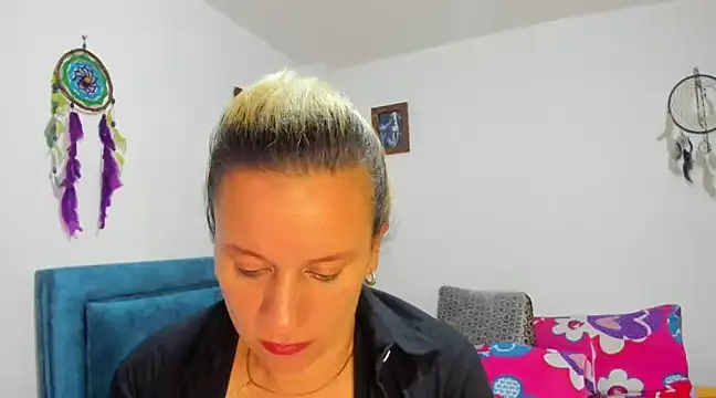 Snapshot of sofi_saliva2511 chatting on February 10, 2025, 1:46 am sofi saliva2511 online show from February 10, 2025, 1:46 am