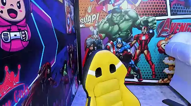 jisuscat online show from March 12, 2025, 4:51 am