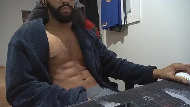 Snapshot of kevi_cocks chatting on January 12, 2025, 5:03 am kevi cocks online show from January 12, 2025, 5:03 am