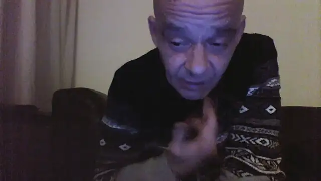 horndude187187 online show from January 12, 2025, 1:21 am