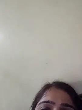 Snapshot of shreya1765 chatting on November 19, 2025, 5:35 pm shreya1765 online show from November 19, 2025, 5:35 pm