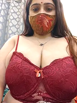 Snapshot of shreya1765 chatting on November 16, 2025, 11:26 am shreya1765 online show from November 16, 2025, 11:26 am