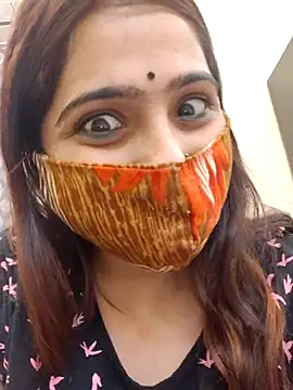 Snapshot of shreya1765 chatting on November 30, 2025, 3:29 am shreya1765 online show from November 30, 2025, 3:29 am