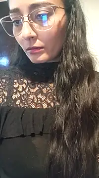 Snapshot of BELLA--26 chatting on February 25, 2025, 2:26 pm BELLA--26 online show from February 25, 2025, 2:26 pm