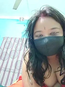  MilkyBar online show from January 21, 2025, 8:43 pm