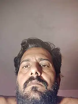 Snapshot of MAGNETICDADDY8 chatting on December 15, 2025, 6:19 am MAGNETICDADDY8 online show from December 15, 2025, 6:19 am