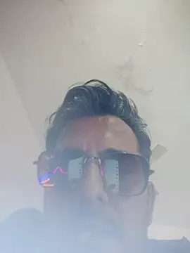 Snapshot of MAGNETICDADDY8 chatting on October 25, 2025, 4:00 am MAGNETICDADDY8 online show from October 25, 2025, 4:00 am