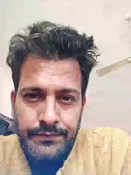 Snapshot of MAGNETICDADDY8 chatting on November 10, 2025, 11:04 am MAGNETICDADDY8 online show from November 10, 2025, 11:04 am