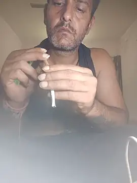 Snapshot of MAGNETICDADDY8 chatting on October 30, 2025, 4:48 pm MAGNETICDADDY8 online show from October 30, 2025, 4:48 pm